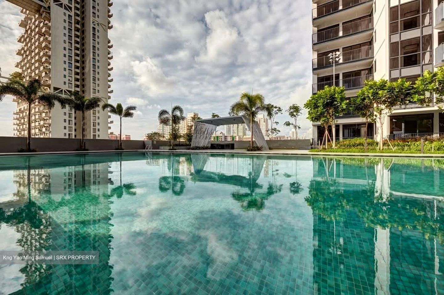 Sky Vue (D20), Condominium #583386391